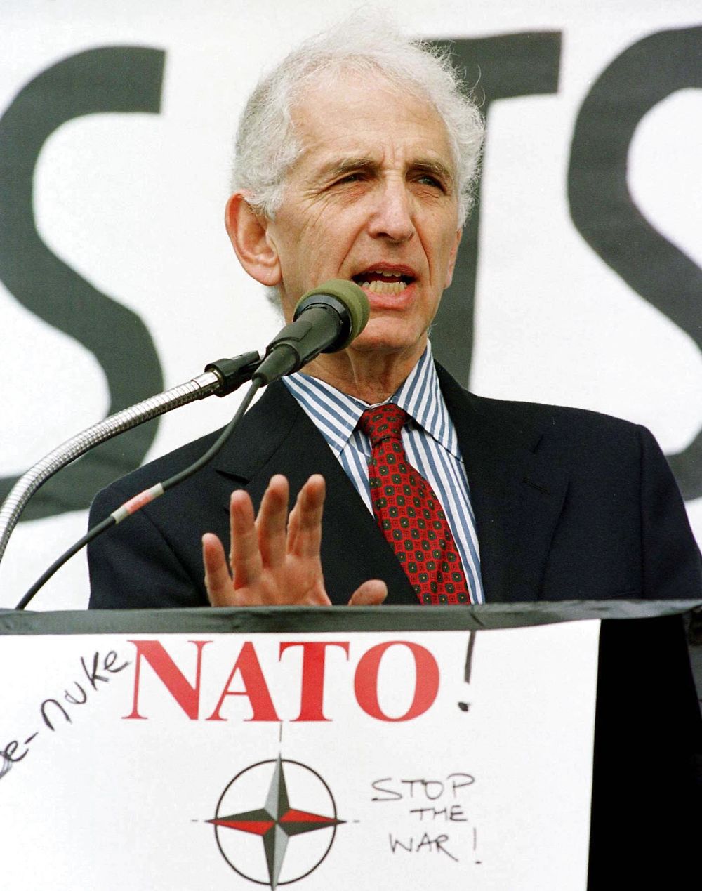 Daniel Ellsberg speaks out during a protest rally against NATO involvement in Yugoslavia in this April 23, 1999 file photo. When Pentagon Papers whistle-blower Ellsberg wrote a new memoir chronicling his decision to leak secret U.S. military documents exposing official lies about the Vietnam War, he had no inkling the United States could soon be at war with Iraq. A week after the October 2002 release of his book, "Secrets: A Memoir of Vietnam and the Pentagon Papers, " Congress authorized President George W. Bush to wage war if necessary to disarm Baghdad. REUTERS/Photo by Mike Theiler/Files